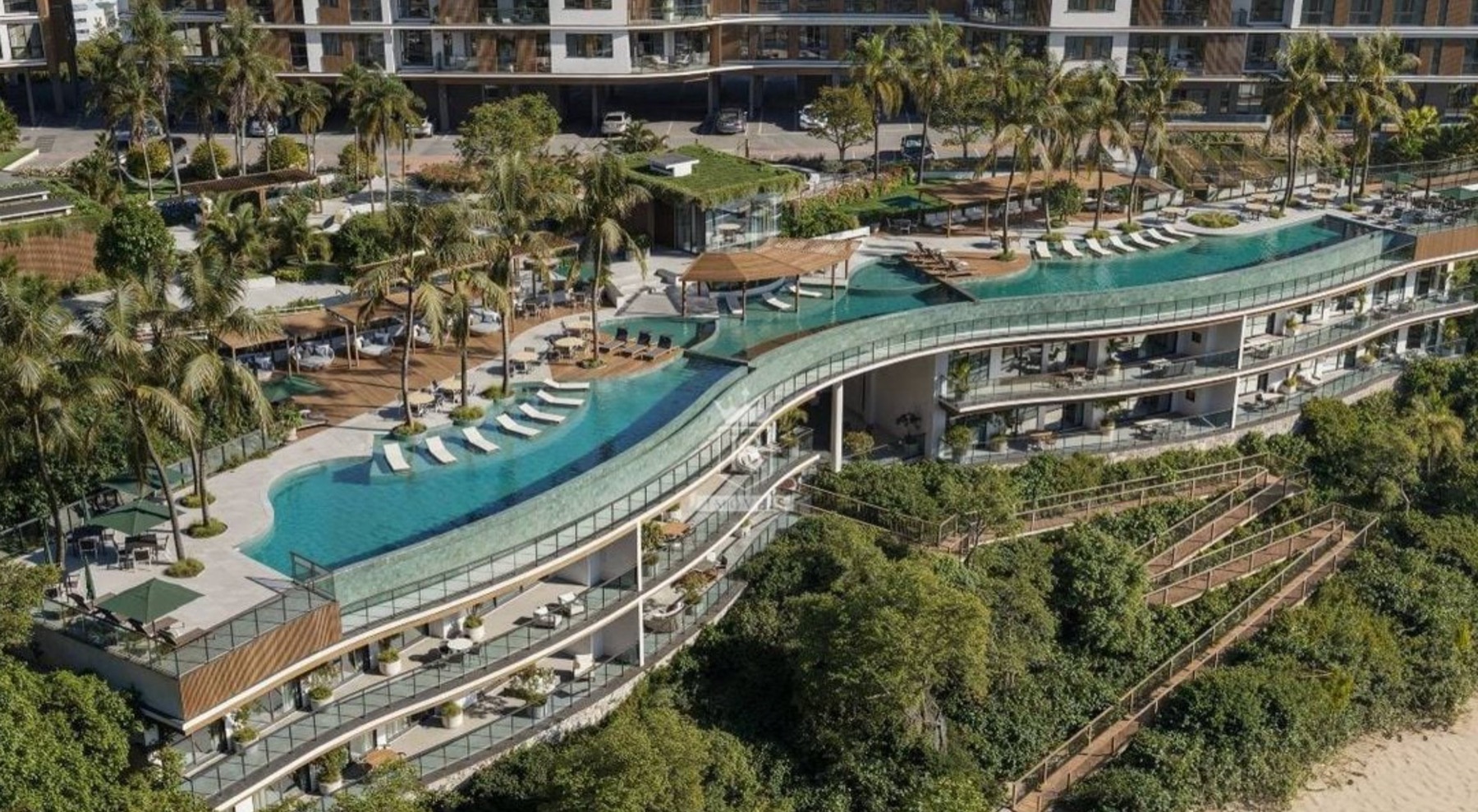 Empreendimento com piscinas e lazer completo
